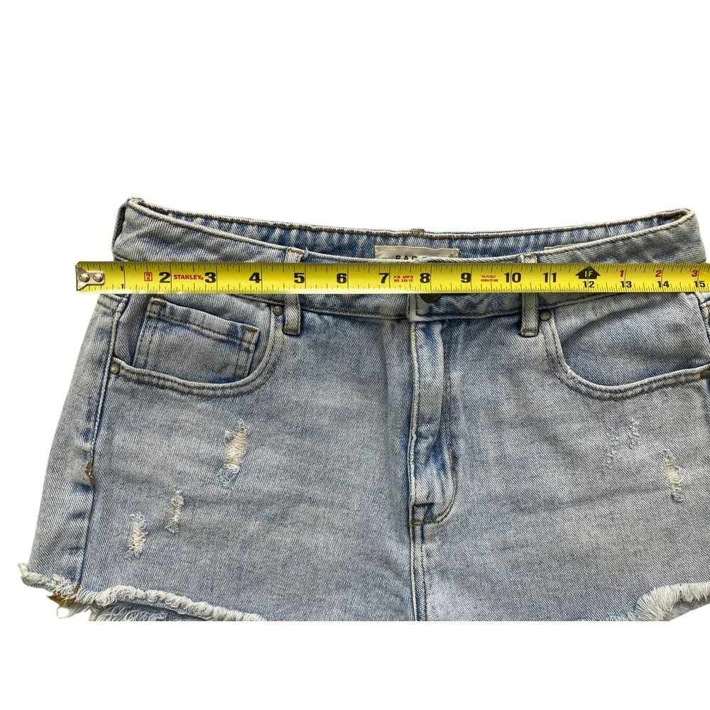 PacSun‎ High Rise Festival Shorts Womens 29 Light Wash Distressed Denim Cut Offs